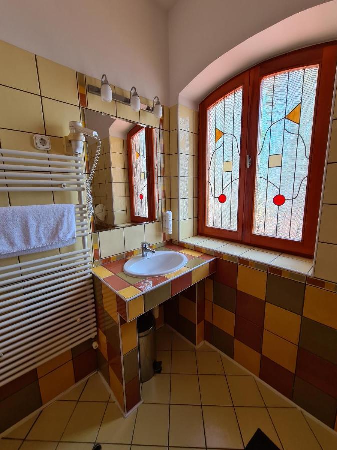 Istvan Parkhotel Es Gasztrofarm Sormas Luaran gambar